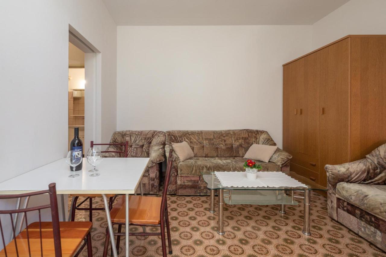 Beach Apartments "Bili Cvitak" Duće Eksteriør bilde