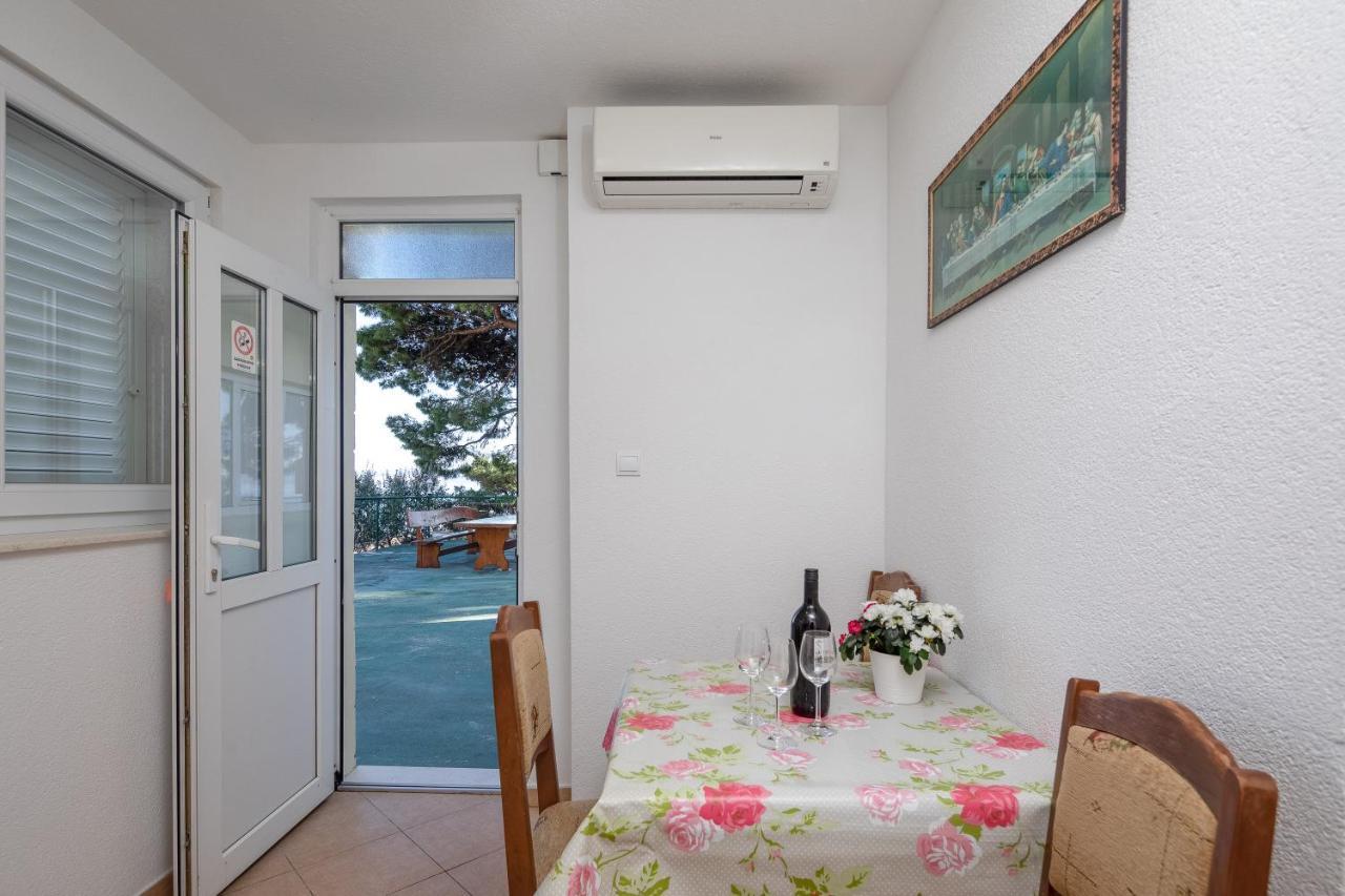 Beach Apartments "Bili Cvitak" Duće Eksteriør bilde