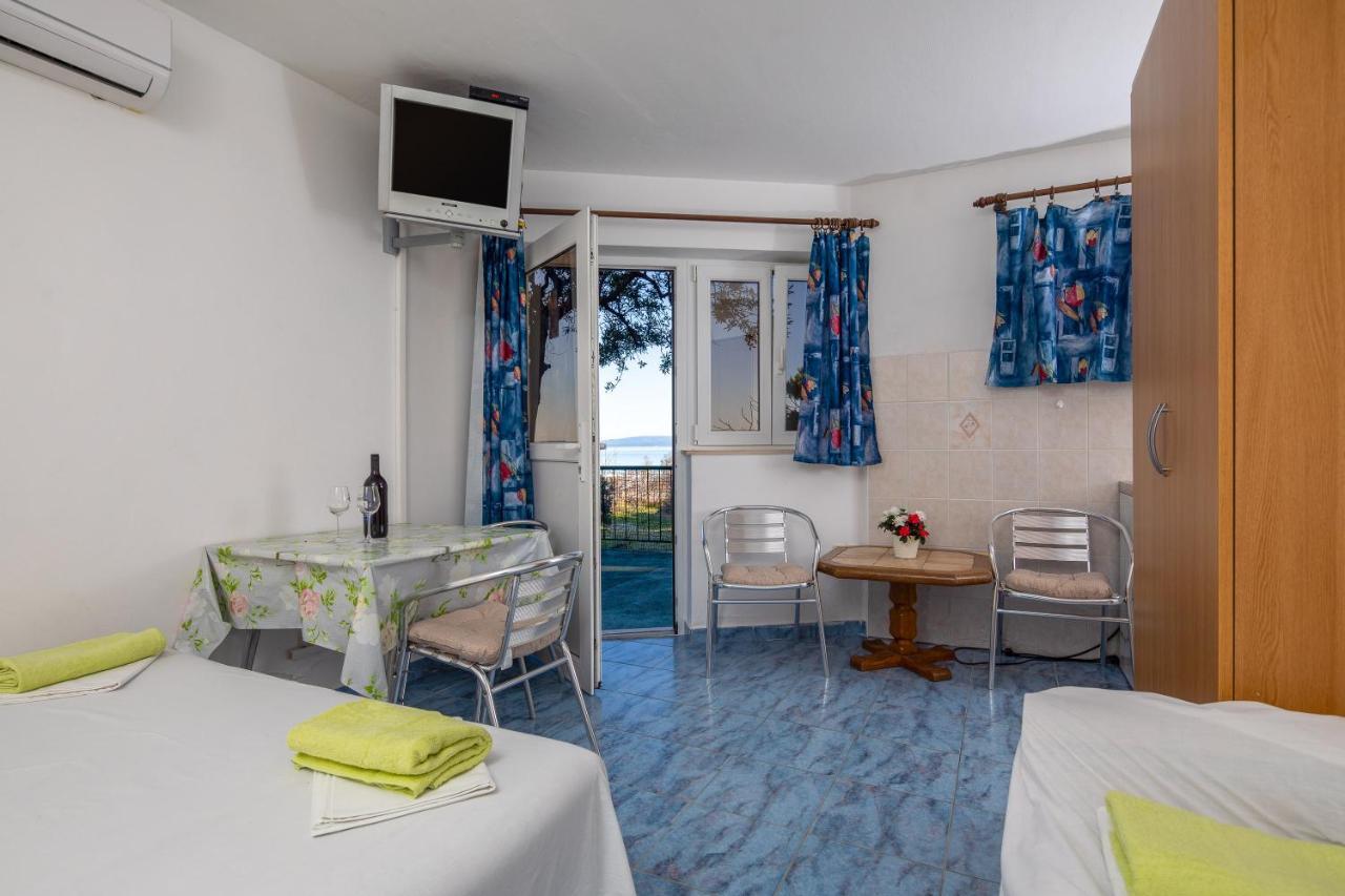 Beach Apartments "Bili Cvitak" Duće Eksteriør bilde