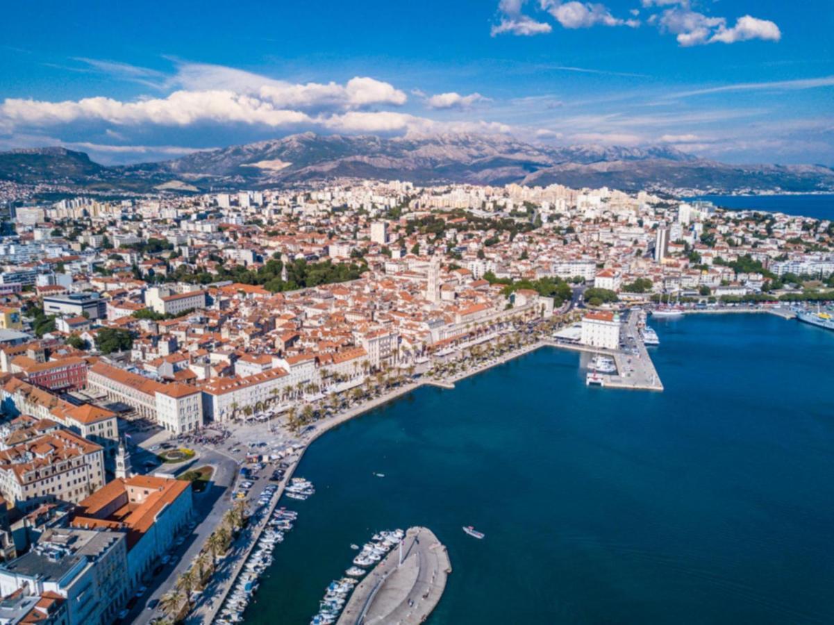 Beach Apartments "Bili Cvitak" Duće Eksteriør bilde